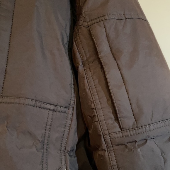 Insulated jacket - Picture 2 of 8